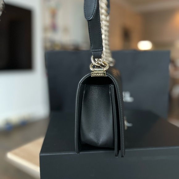 Chanel LeBoy - Picture 5 of 6